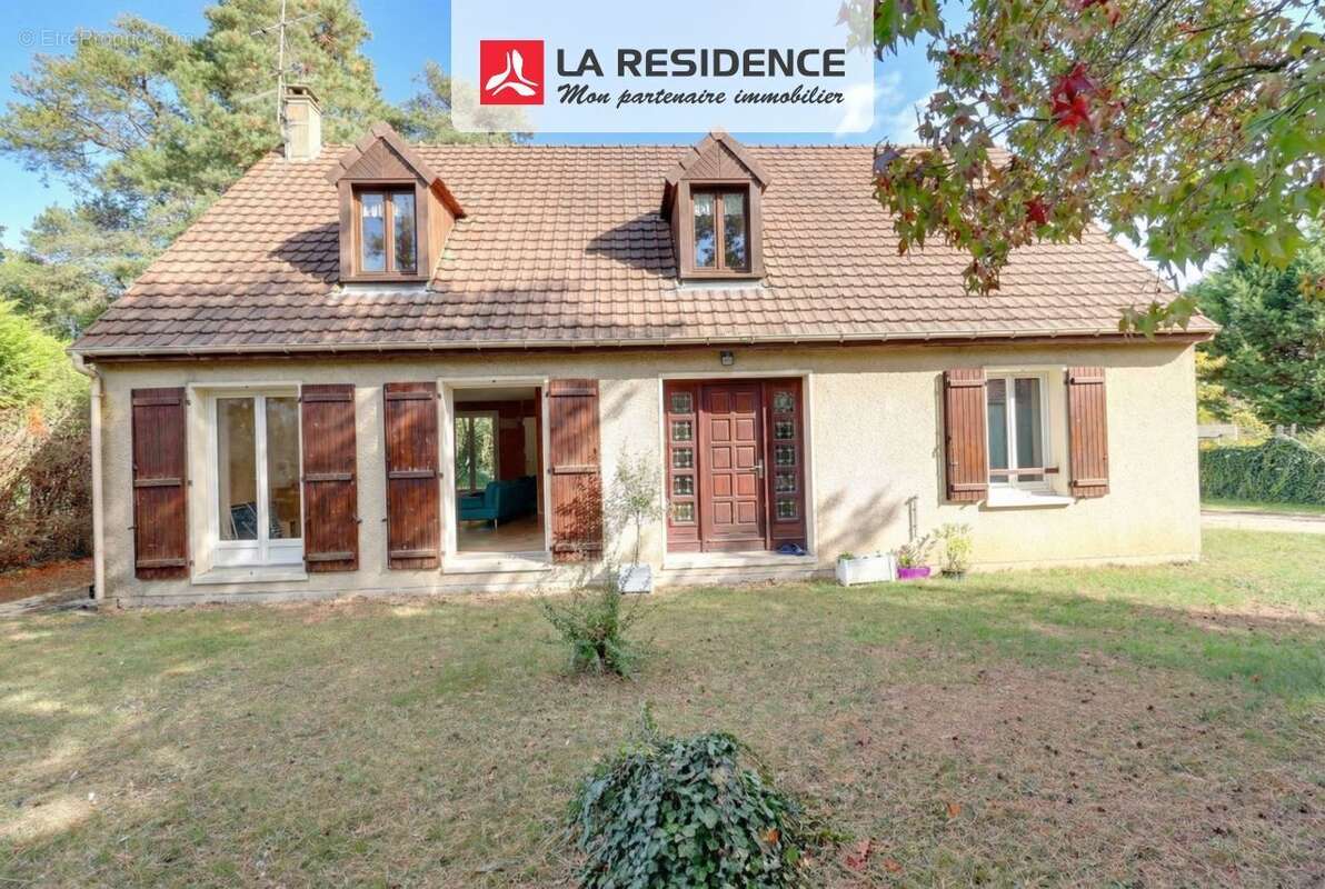 Maison à VERNEUIL-SUR-SEINE