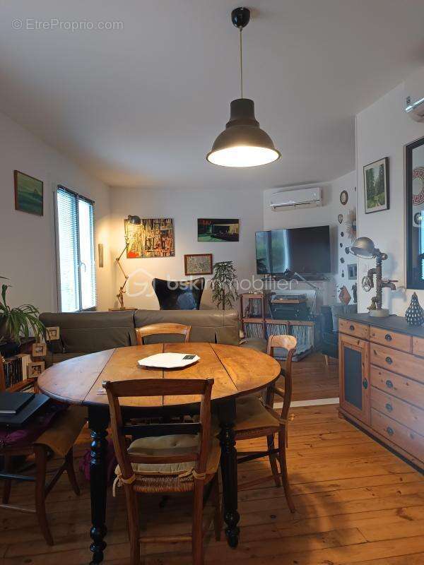 Maison de bourg 'clés en main' de 124 m² : Vie de plain-pied, Double Garage et Vue Campagne ! - photo 3