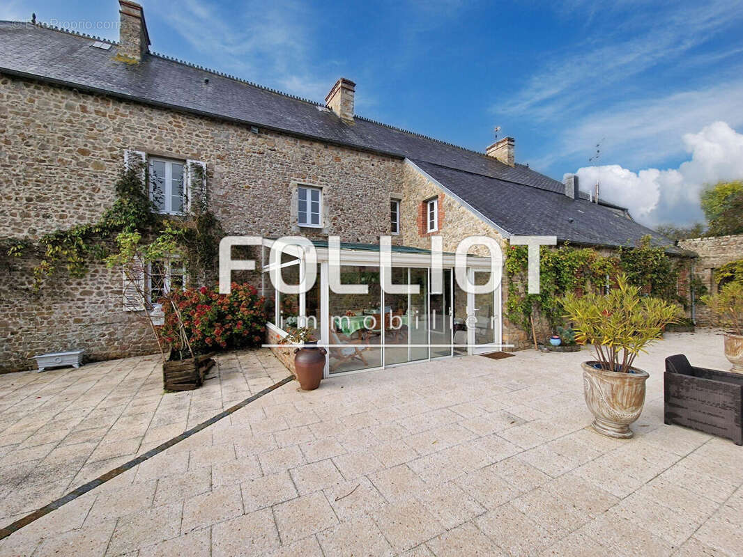 Maison à VESLY