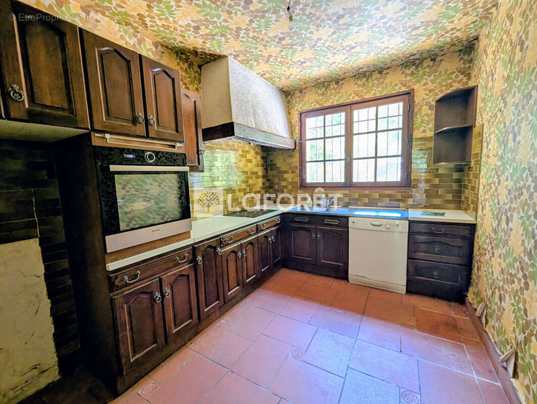 Maison Noisy Sur Ecole 9 pièce(s) 178 m2 - photo 6