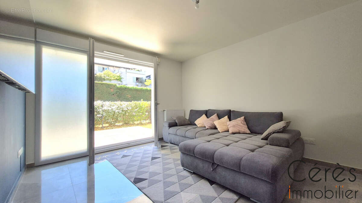 Appartement 77 m² à Livry-Gargan  - photo 4