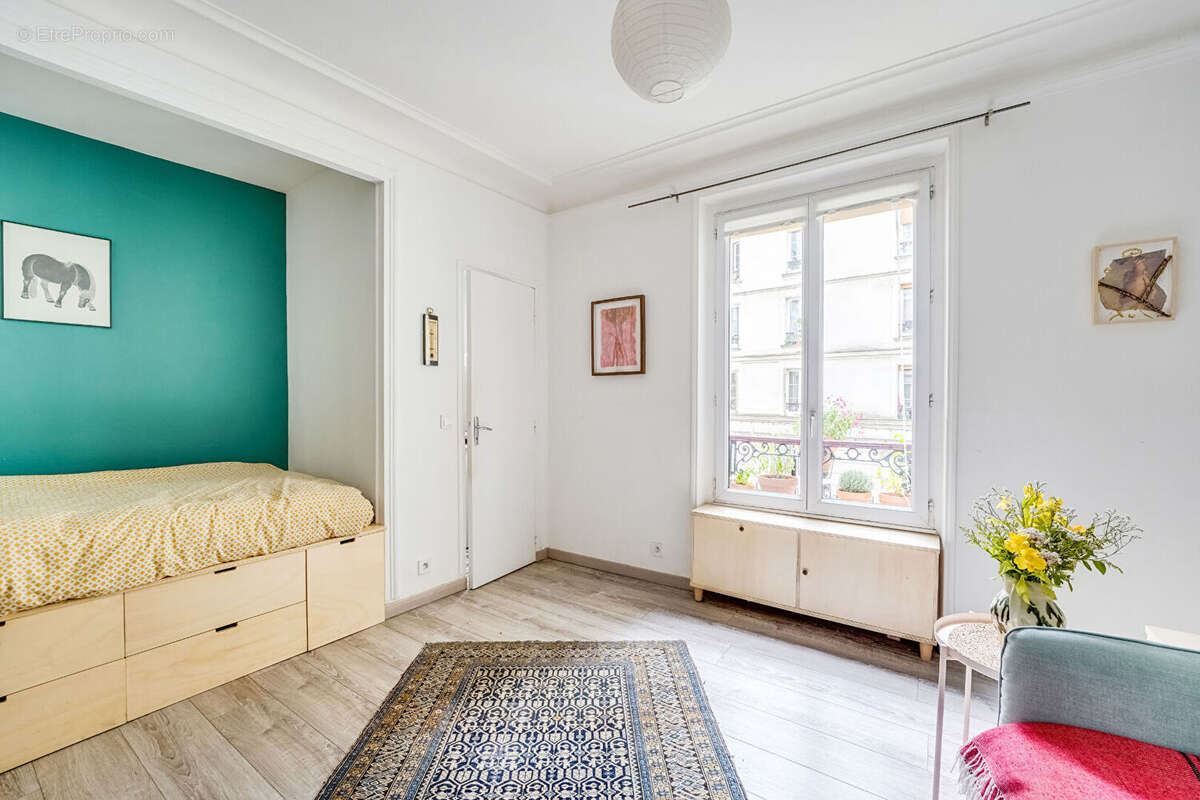 Appartement à PARIS-18E