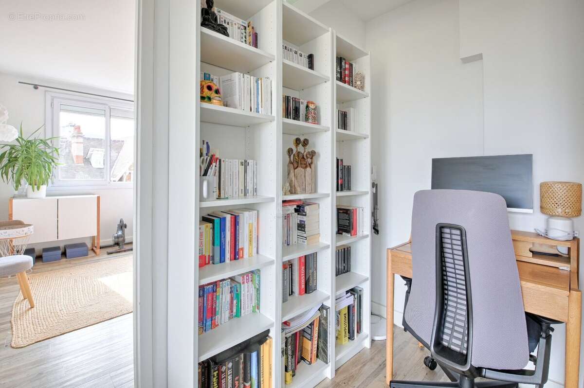 Appartement à SAINT-MAUR-DES-FOSSES