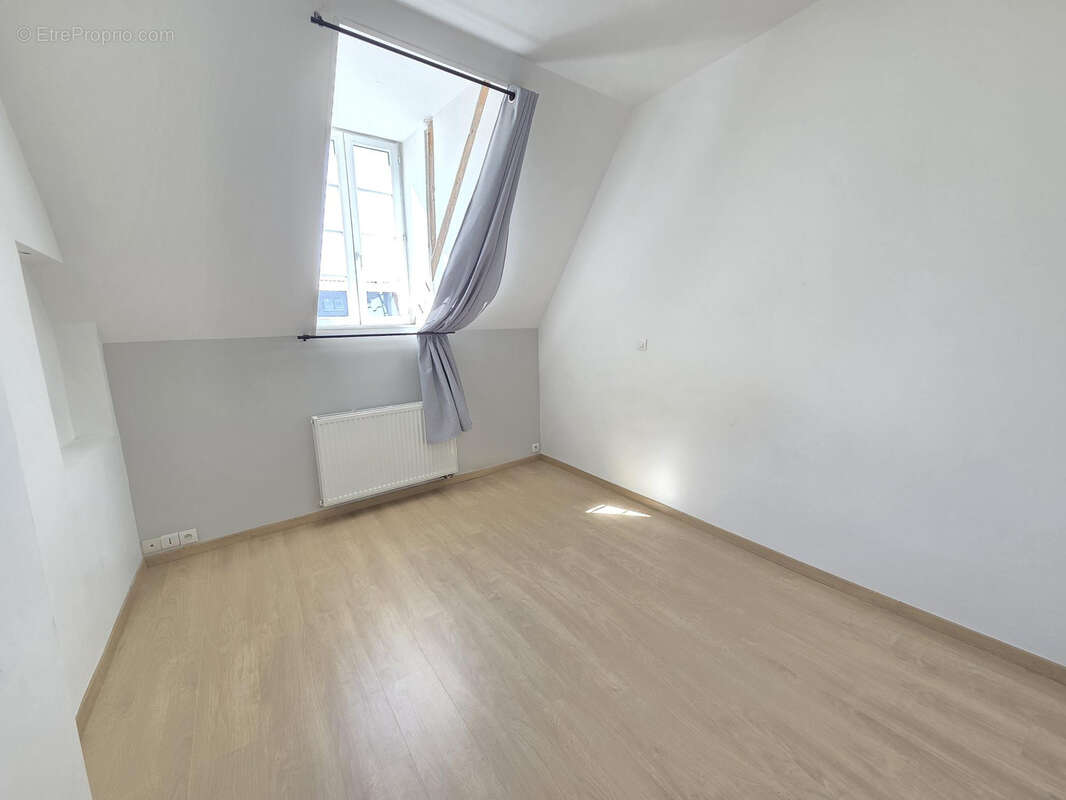 Appartement à MOULINS