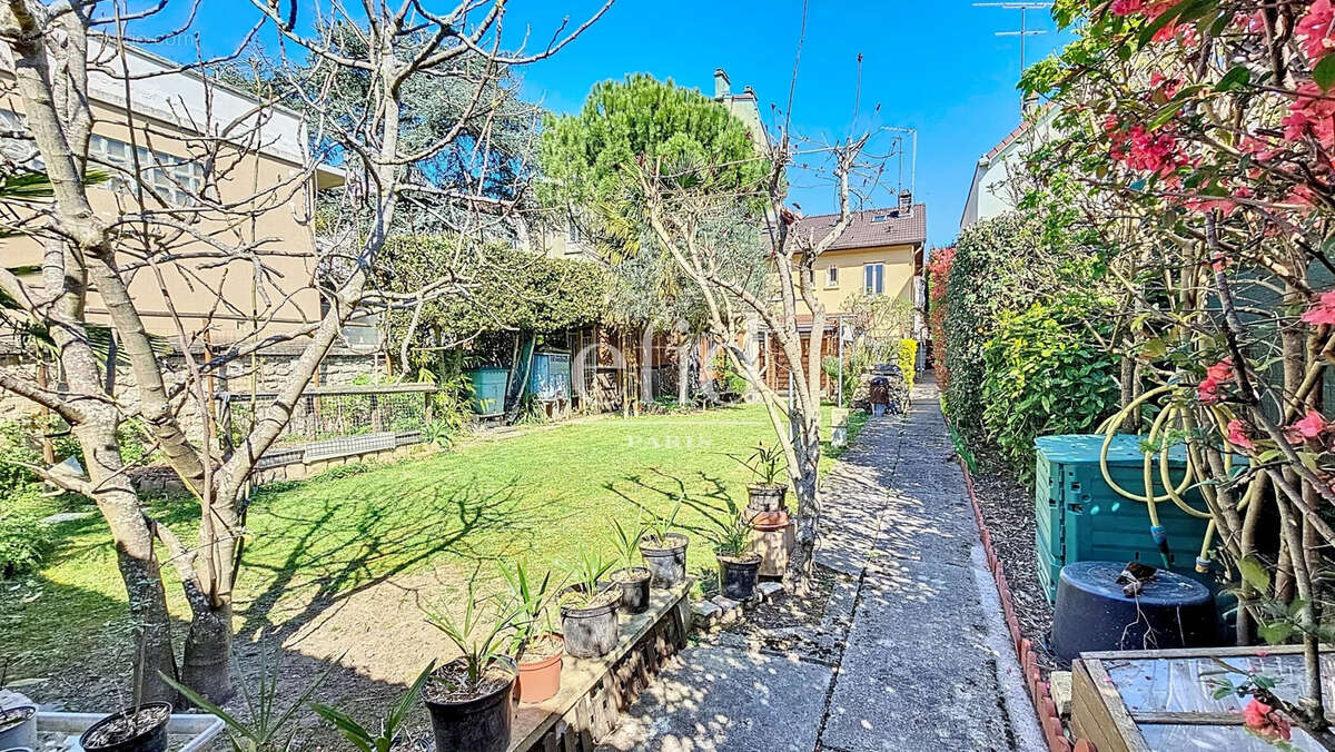 Maison à CHOISY-LE-ROI