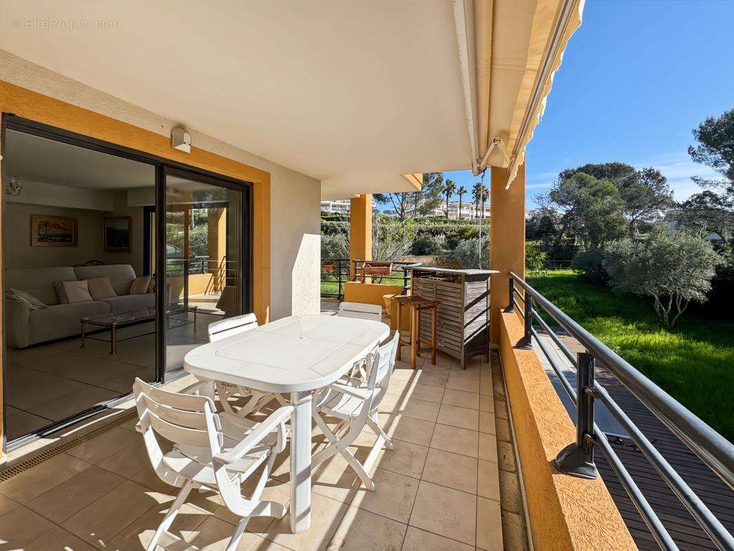 Appartement à SAINT-RAPHAEL