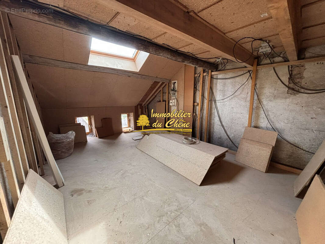 Appartement à LUXEUIL-LES-BAINS