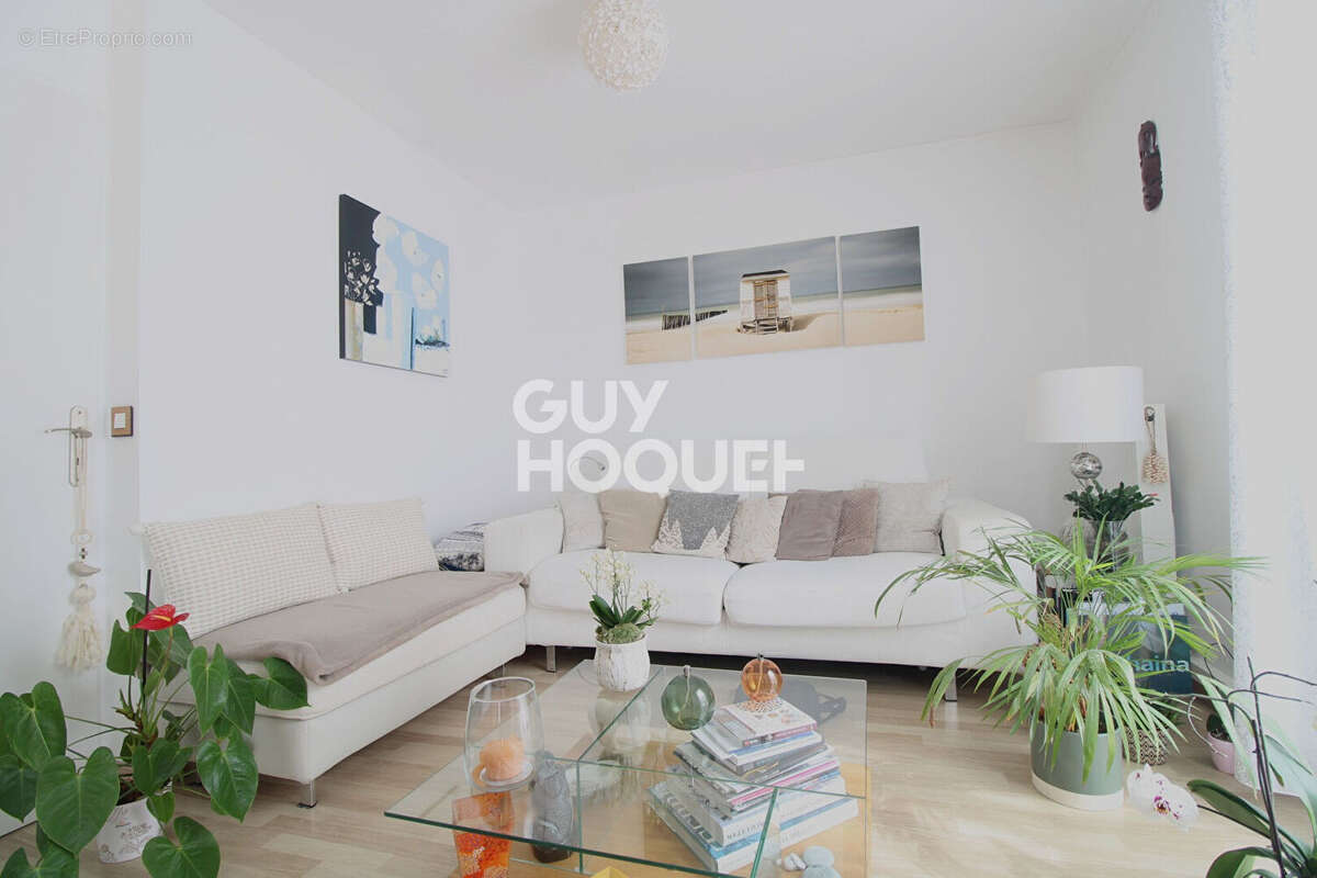 Appartement à OZOIR-LA-FERRIERE