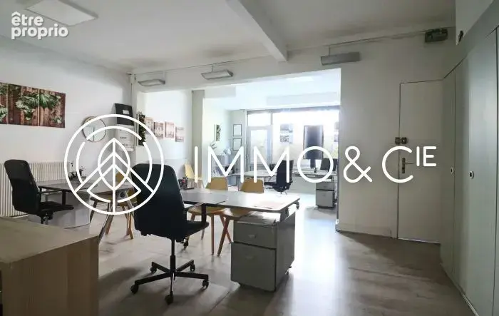 Maison 5 pièces 182 m² à vendre à Capinghem (59160) - photo 2