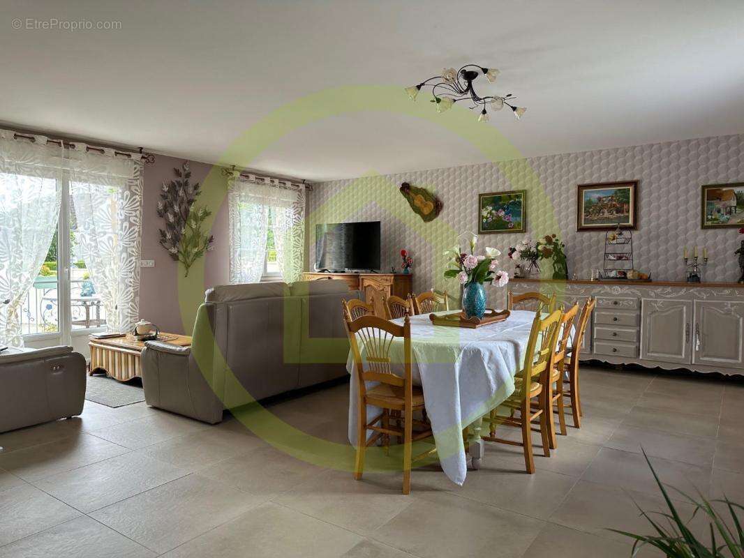 Maison 145 m² à Beauvais  - photo 2
