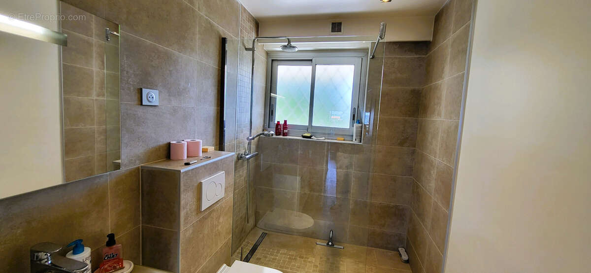 Appartement à VILLENEUVE-LOUBET