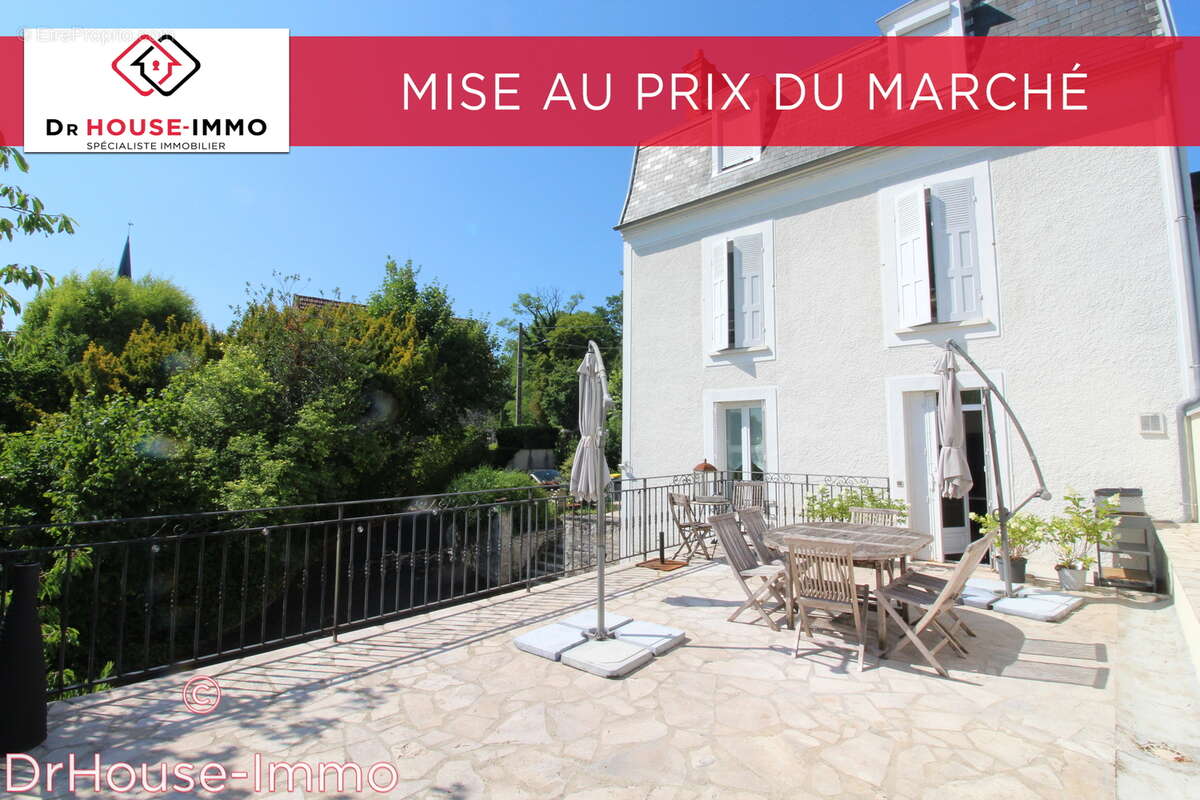 Maison à SAINT-PIERRE-LES-NEMOURS