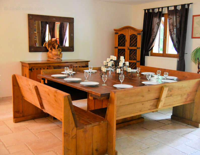 Maison à MONTPON-MENESTEROL