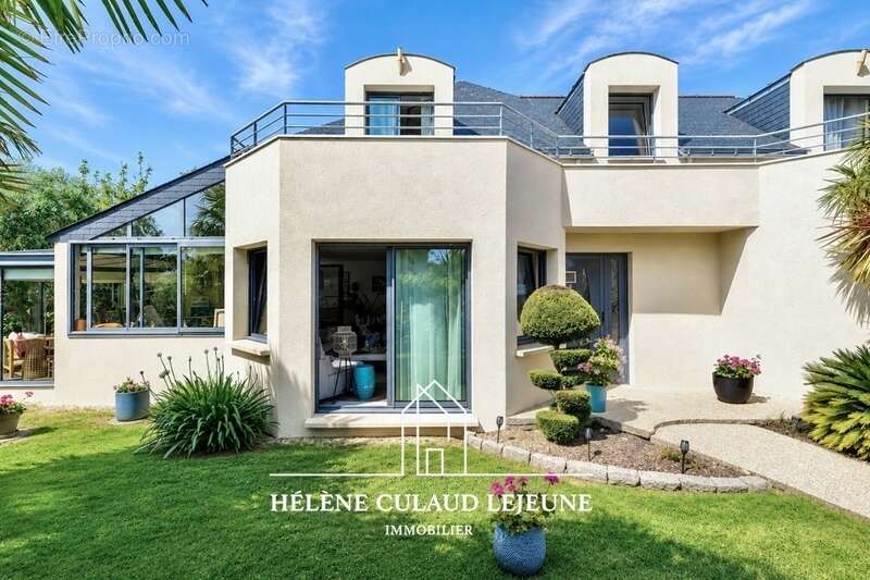 Maison d'architecte - 157 m² - saint avé - photo 2
