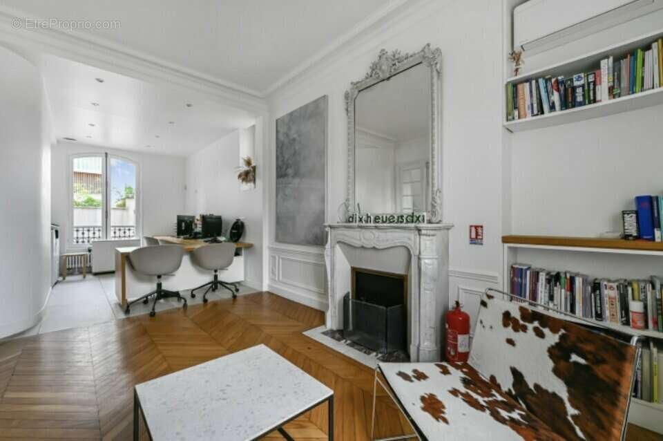 Commerce à SAINT-MAUR-DES-FOSSES