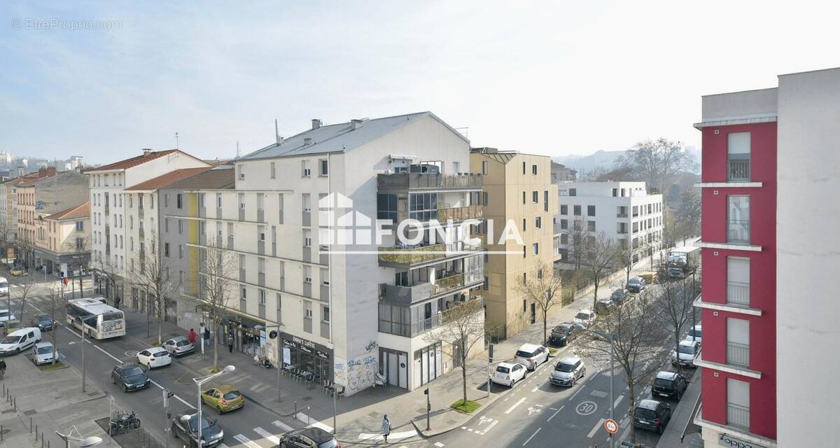 Appartement à LYON-9E