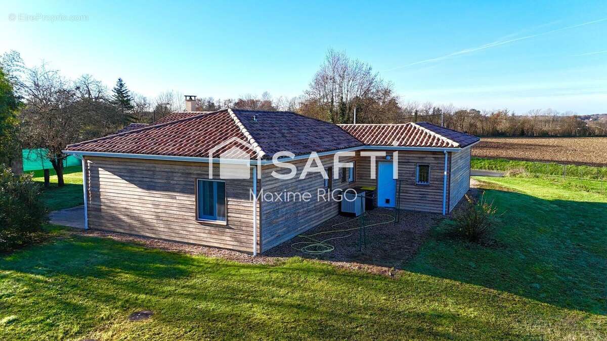 Photo 3 - Maison à SAINT-PARDOUX-ISAAC