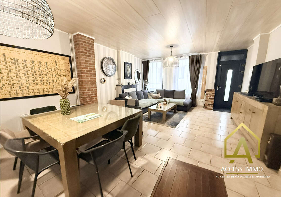 Maison à FRESNES-SUR-ESCAUT