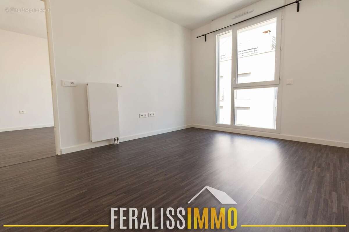 Appartement à JOUY-LE-MOUTIER