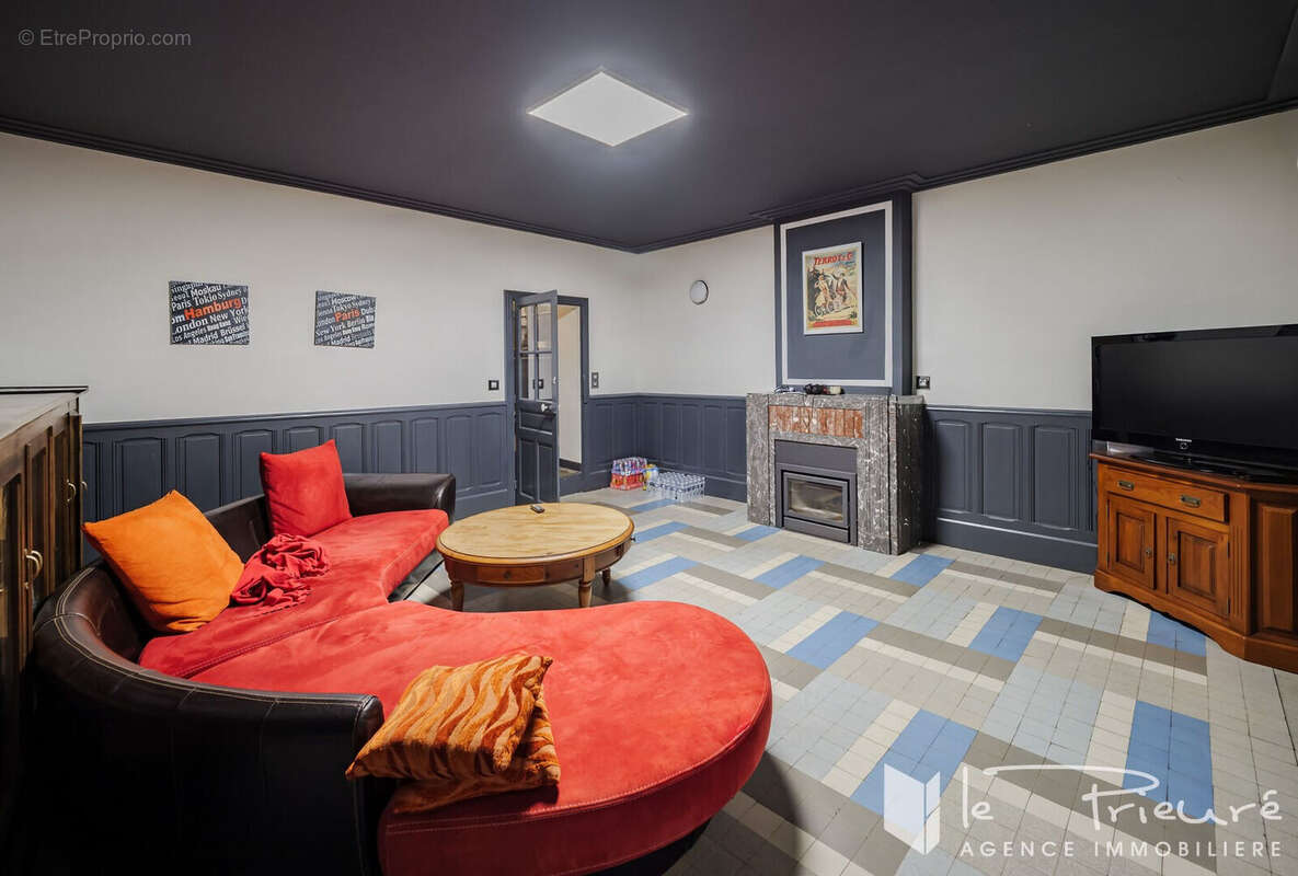 Appartement à SAINT-JUERY