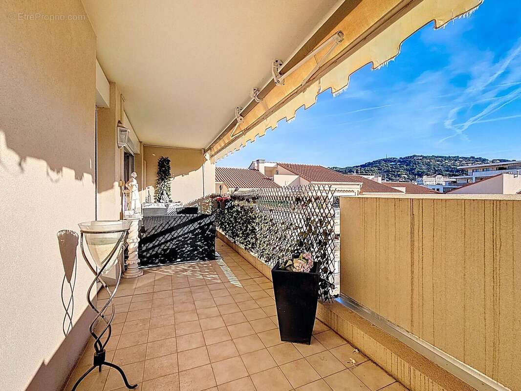 Appartement à CANNES
