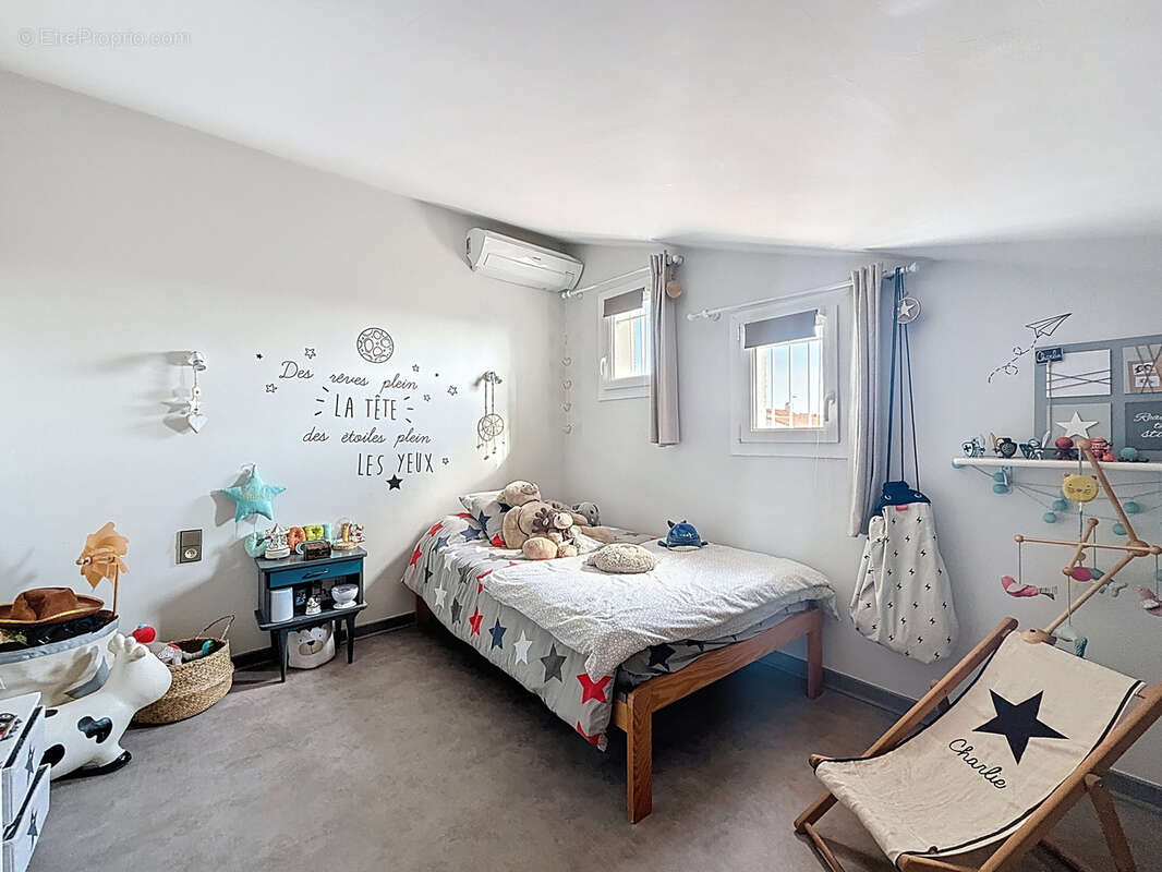 Maison à VILLENEUVE-DE-LA-RAHO