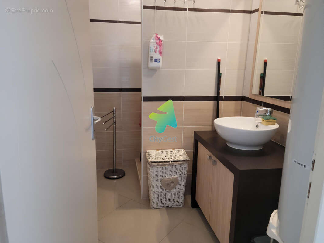 Appartement à FLEURY