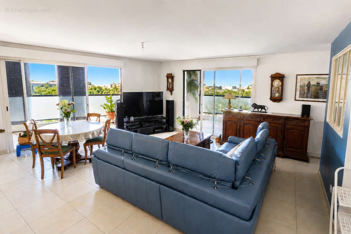 Appartement à LE CRES