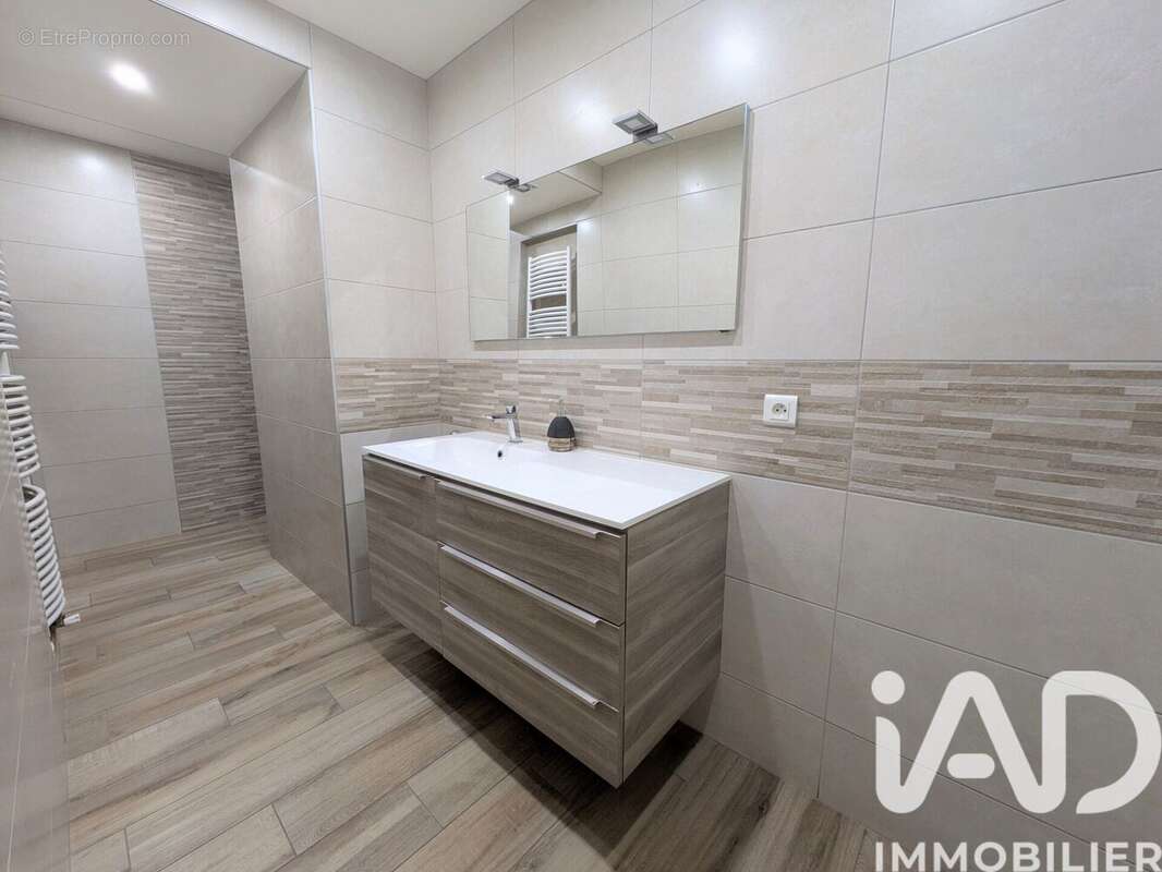 Photo 7 - Maison à LOUVIGNE-DU-DESERT