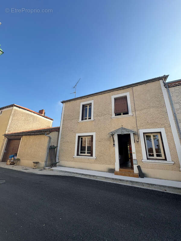 Maison à BOURLENS