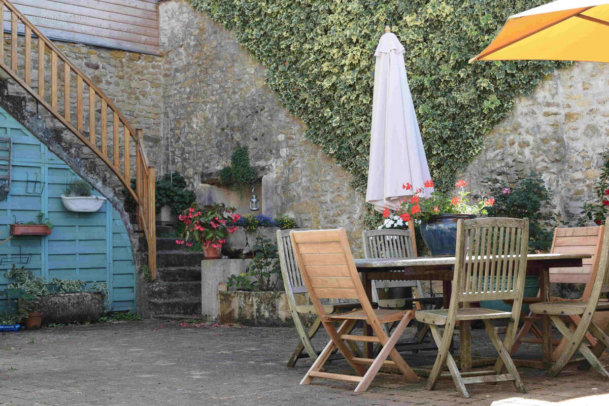 Maison à DECIZE