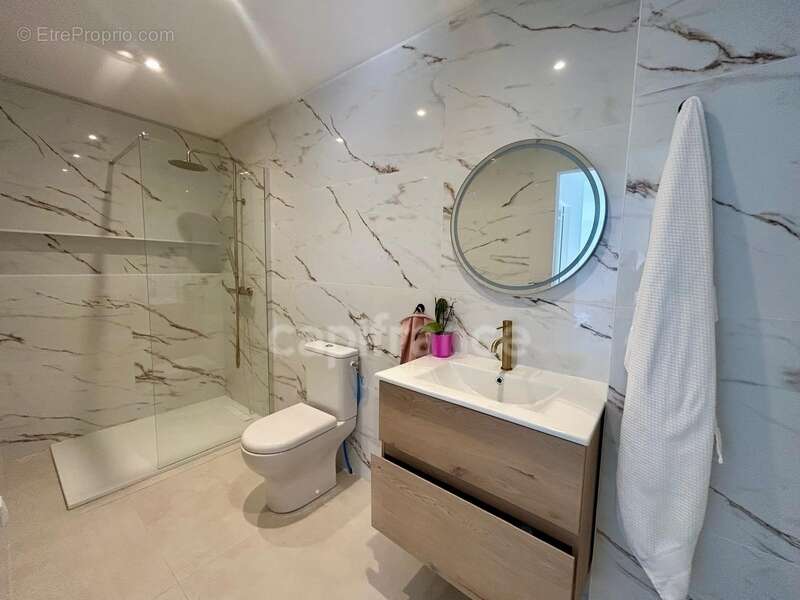À VENDRE villa Frontignan 34 – Charmante villa de plain-pied T4 de 116 m² avec piscine – Quartier calme en fond d’impasse - photo 7
