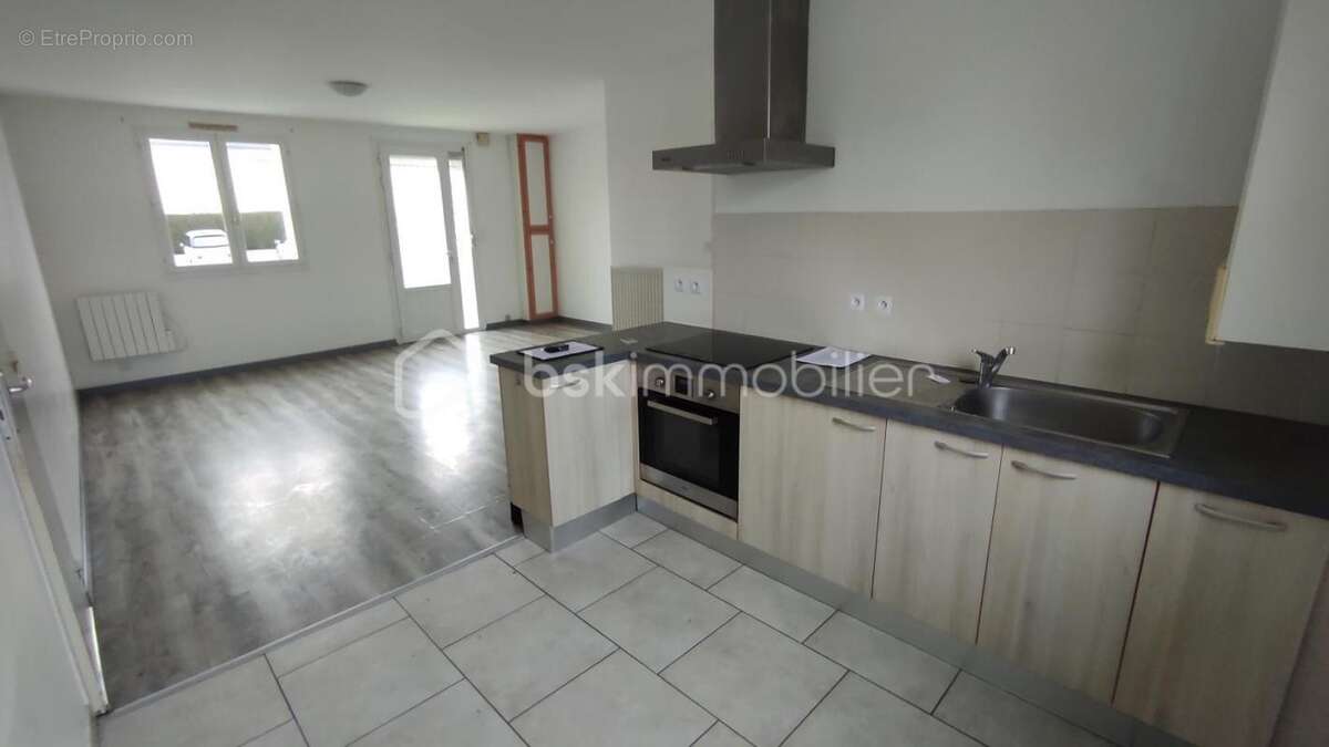 Maison à SAINT-BERTHEVIN