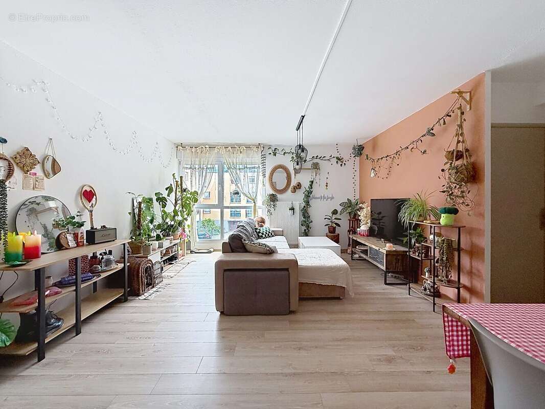 Appartement à VALDOIE