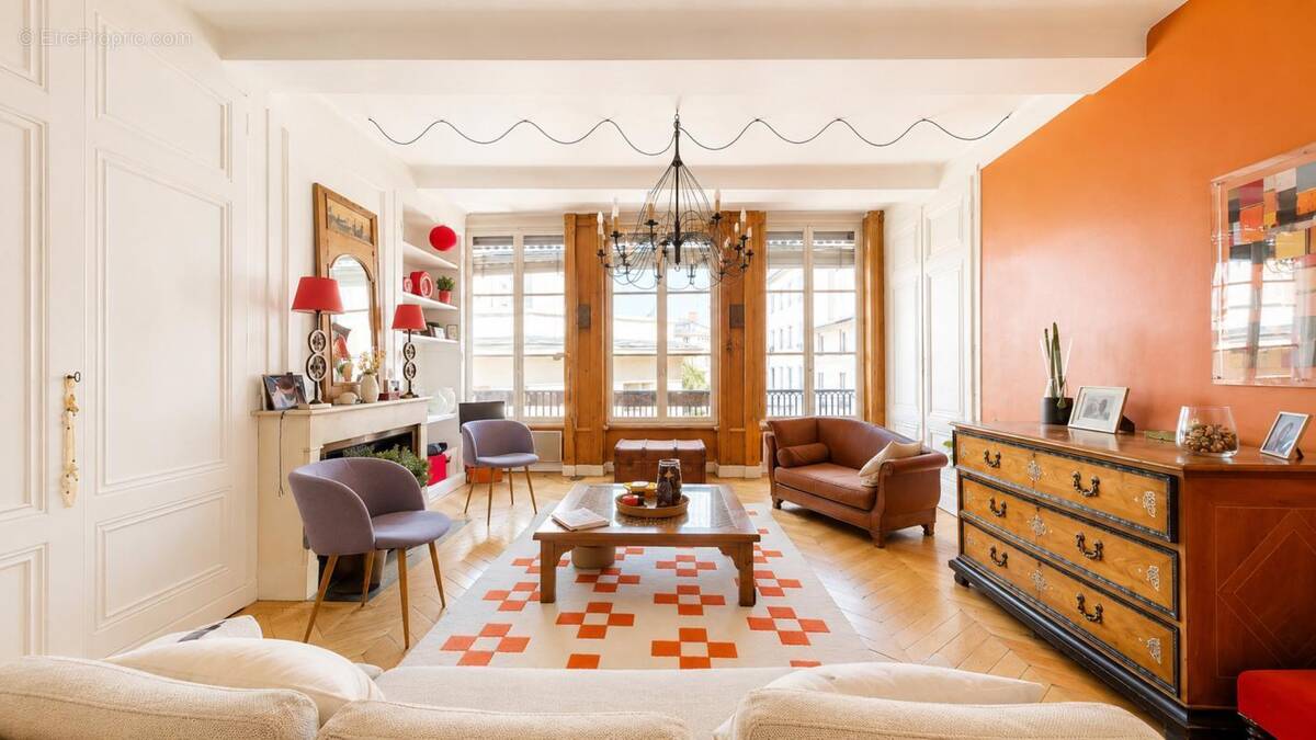Appartement à LYON-5E