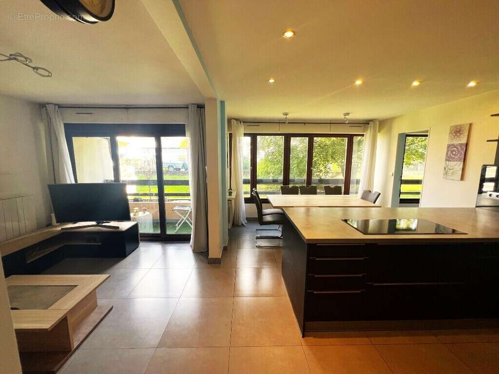 Appartement à MEYTHET