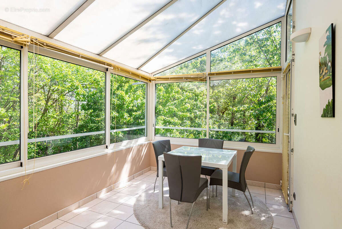 Maison à SAINT-BONNET-DE-MURE