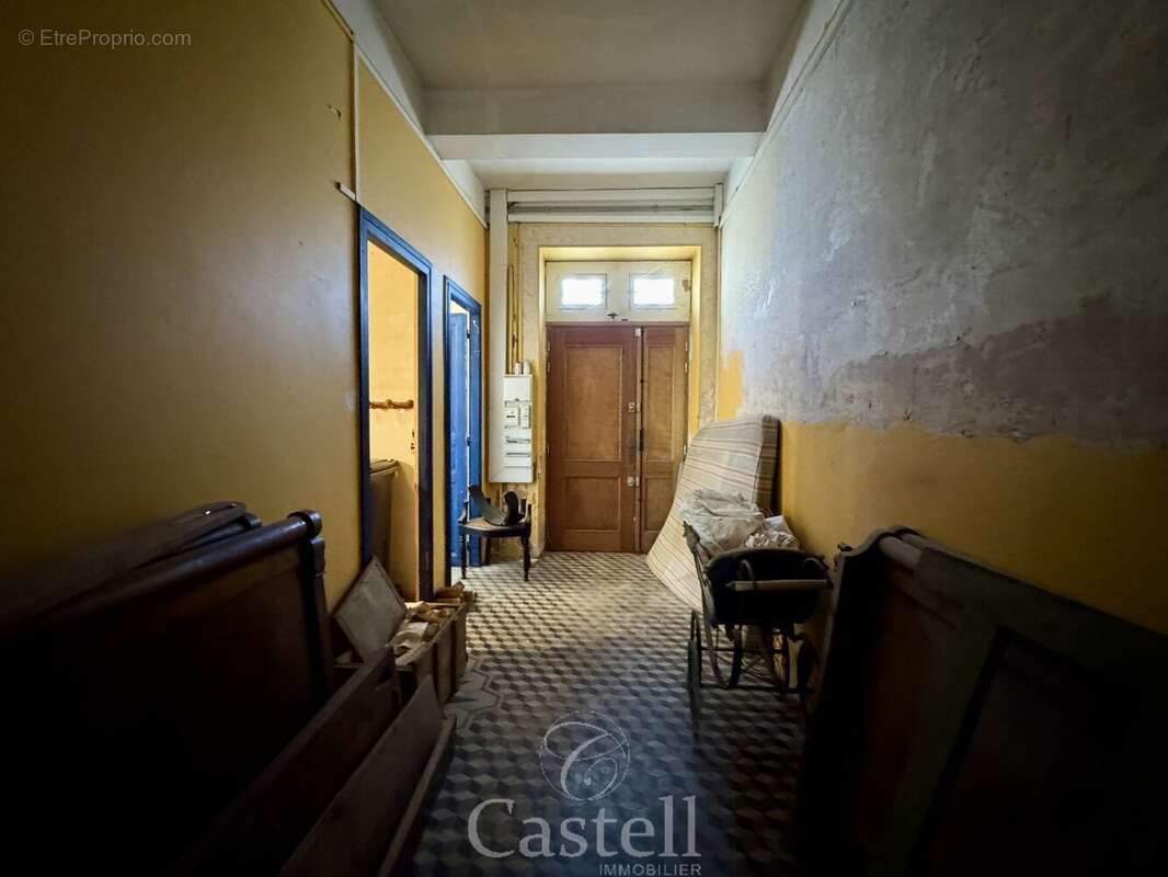 ***maison de caractère avec jardin et remise  fort potentiel au cur de pomérols*** - photo 3