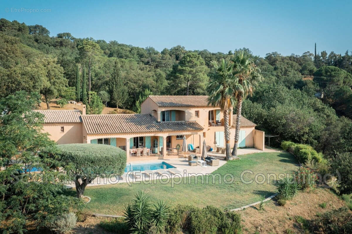 Maison à GRIMAUD