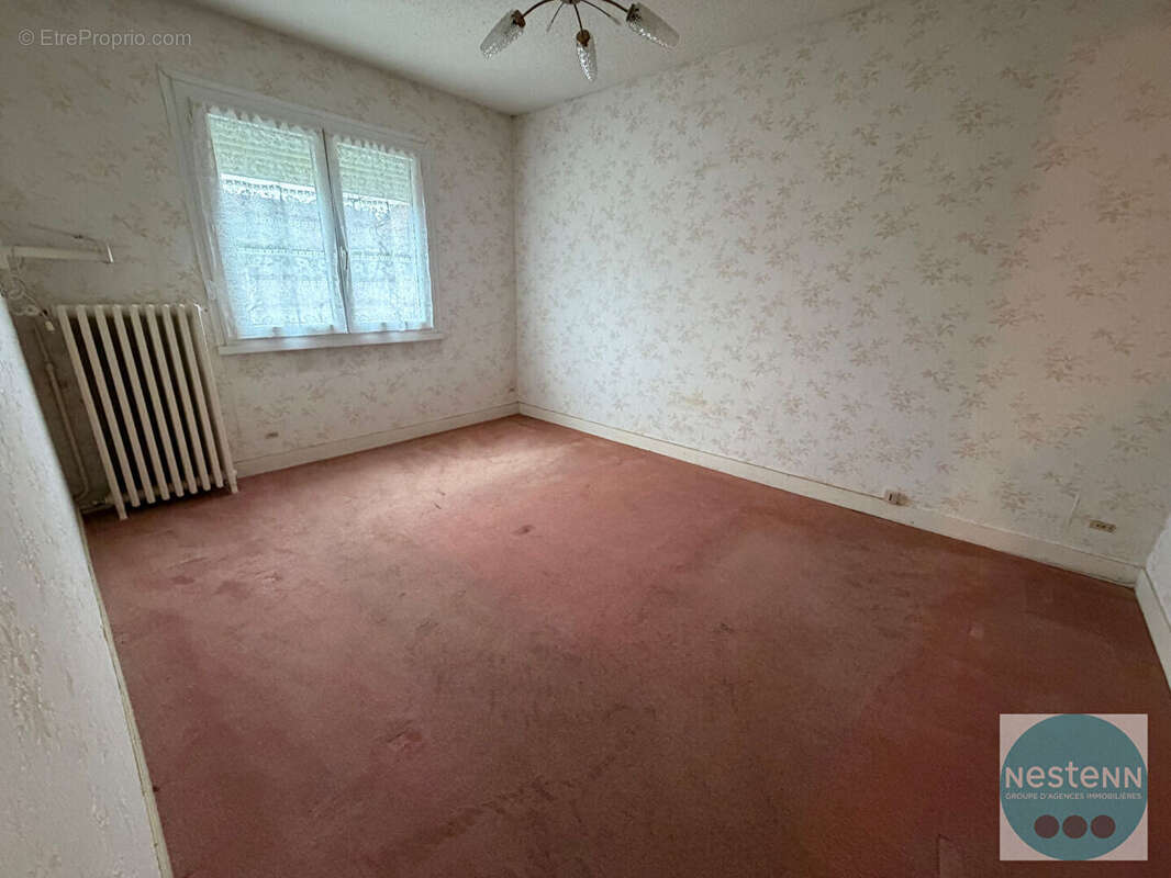 Maison à FLEURY-LES-AUBRAIS