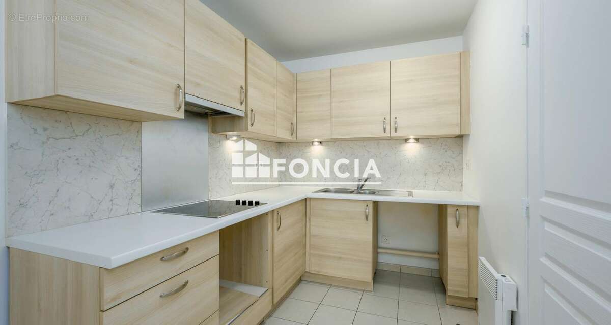 Appartement récent - coeur de ville - photo 4