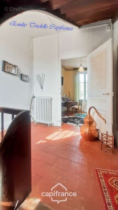 Dpt Sarthe (72), à vendre LA CHAPELLE GAUGAIN maison P8 de 208 m² - Terrain de 1300 m² - photo 21