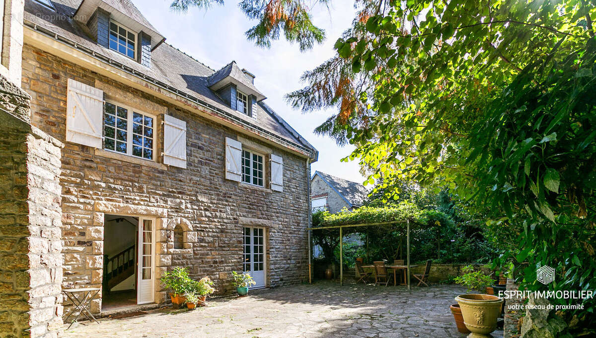 Maison à PONT-AVEN