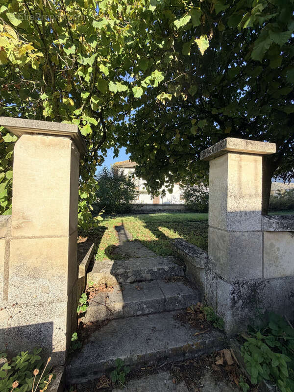 Maison à CHASSENEUIL-DU-POITOU