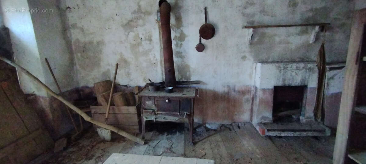 Maison à SAINT-MARTIAL