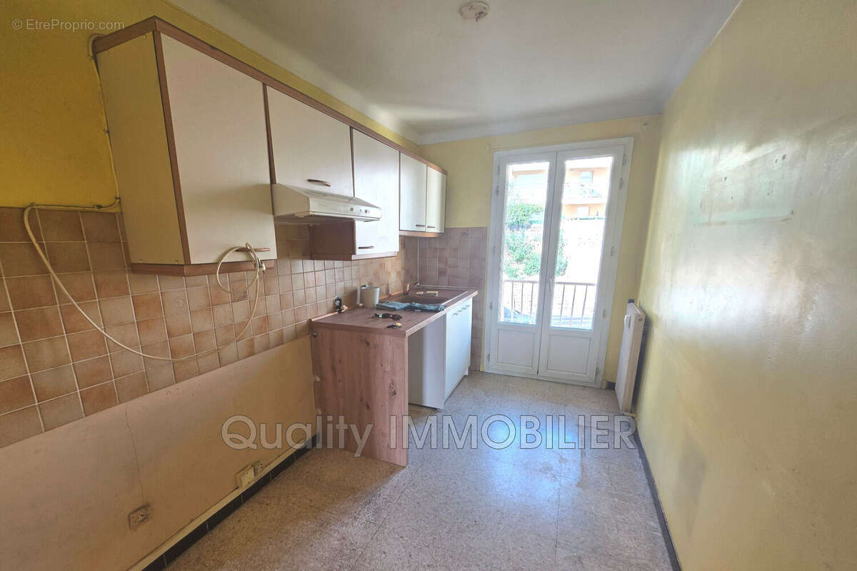 Appartement 59 m² à Grasse  - photo 8
