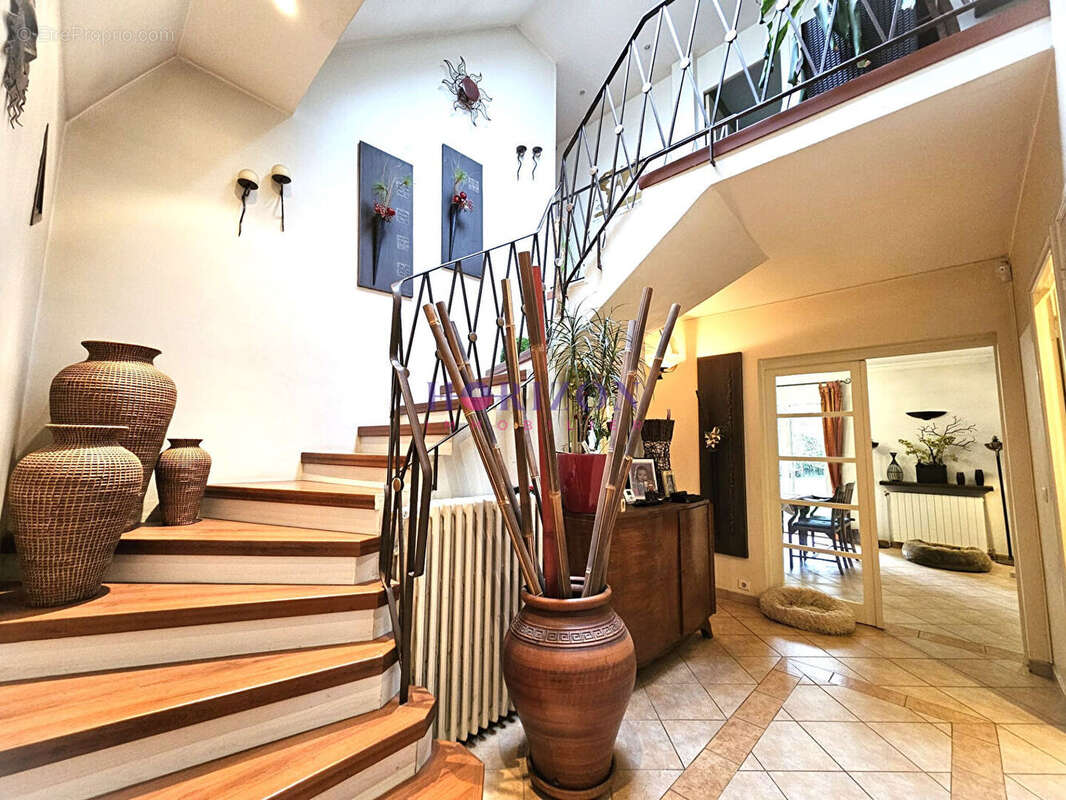 Maison à ORRY-LA-VILLE