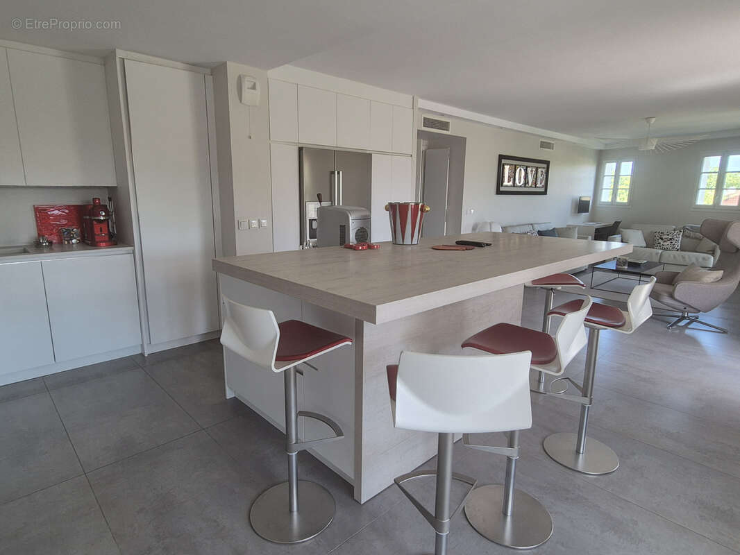 Appartement à SAINT-TROPEZ