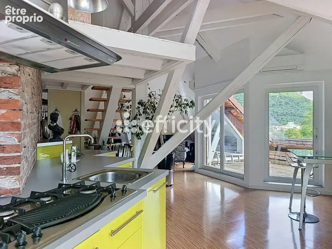 Appartement 5 pièces 158 m² à vendre à Saint-Egreve (38120) - photo 12