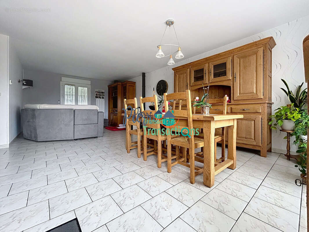 Maison à LILLEBONNE